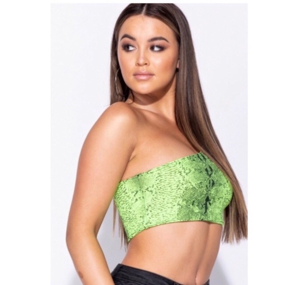🔥NWT🔥Green Snake One Shoulder Crop - Picture 4 of 5